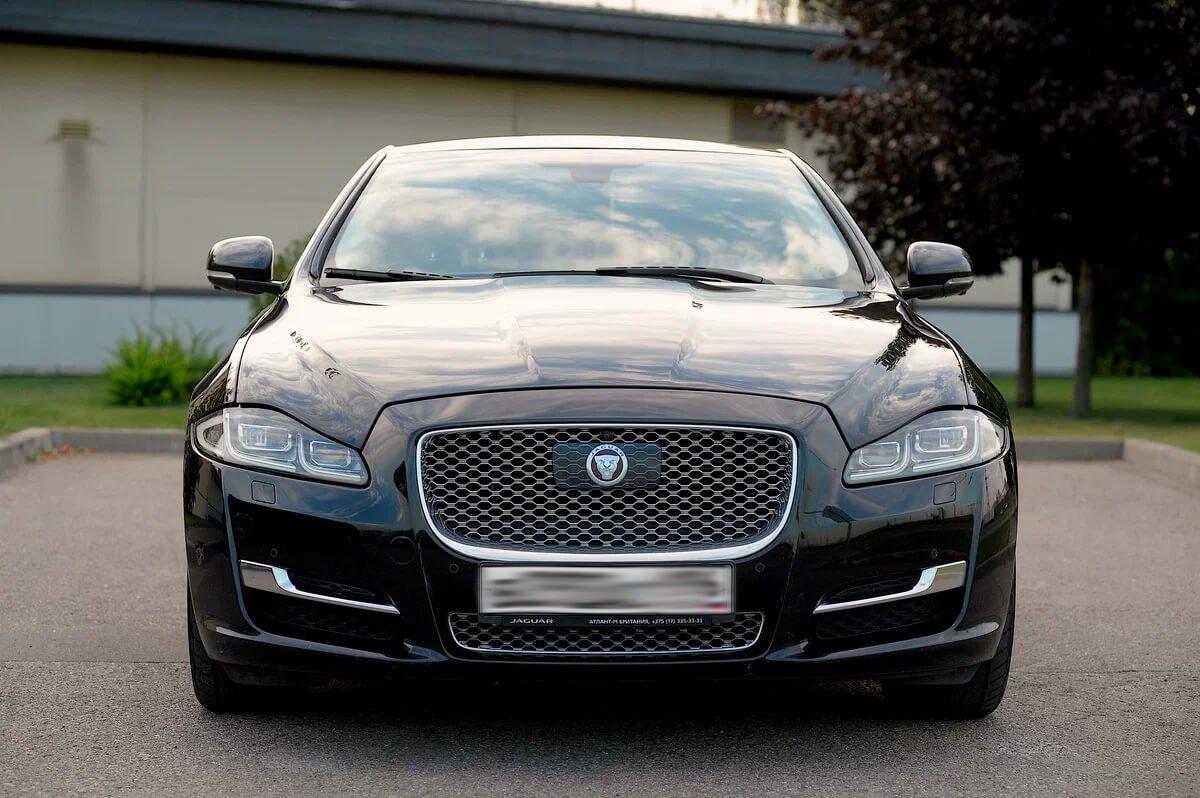 Аренда Jaguar XJ